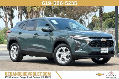 New 2025 Chevrolet Trax LS w/ LS Convenience Package image 1