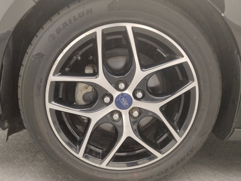 Used 2018 Ford Focus SEL image 31