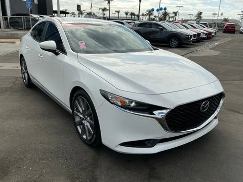 Used 2019 MAZDA MAZDA3 Sedan image 3