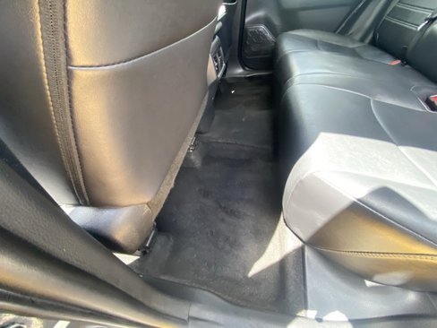 Used 2022 Toyota RAV4 XLE Premium image 24