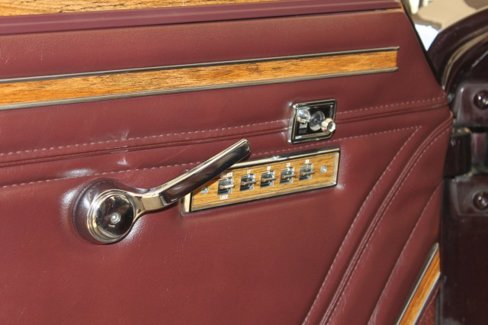 Used 1989 Jeep Grand Wagoneer image 72