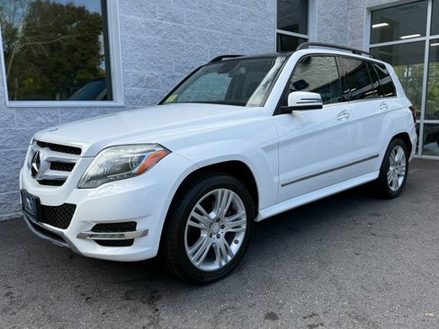 Used 2013 Mercedes-Benz GLK 350 4MATIC image 3