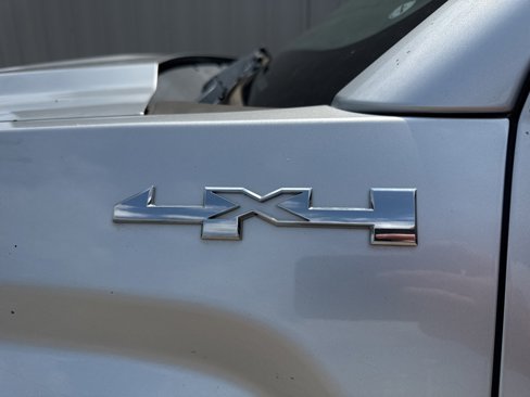 Used 2017 GMC Sierra 2500 SLE image 8