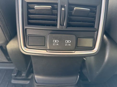 Used 2019 Subaru Forester Limited image 41
