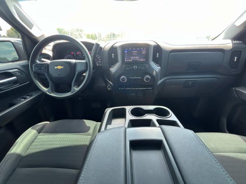 Used 2022 Chevrolet Silverado 1500 Custom image 13