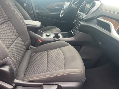 Used 2018 GMC Terrain SLE image 17