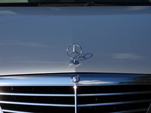 Used 2013 Mercedes-Benz E 350 Sedan image 25