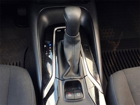 Used 2022 Toyota Corolla SE image 19