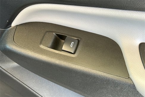 Used 2023 Chevrolet Equinox LT image 21