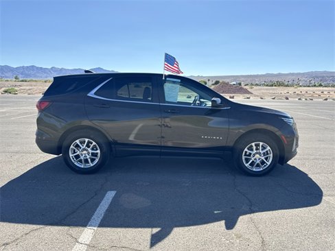 Used 2022 Chevrolet Equinox LT image 4