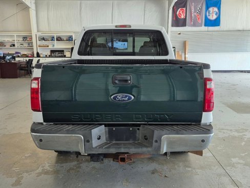 Used 2010 Ford F350 Lariat image 3