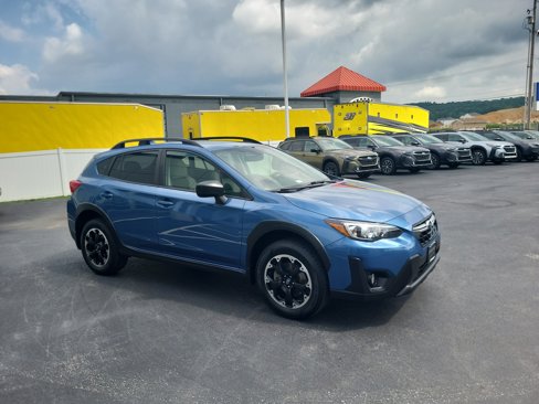 Used 2022 Subaru Crosstrek 2.0i Premium w/ Moonroof Package image 7
