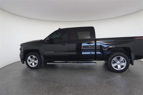 Used 2018 Chevrolet Silverado 1500 Custom image 8