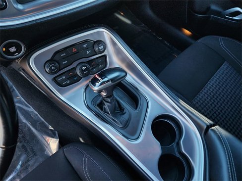 Used 2020 Dodge Challenger SXT image 21