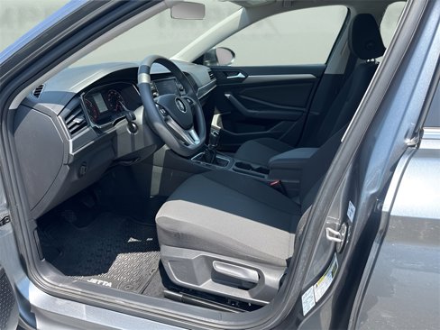 Used 2019 Volkswagen Jetta S w/ Driver Assistance Package image 9