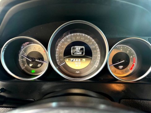 Used 2012 Mercedes-Benz C 300 4MATIC Sedan image 12