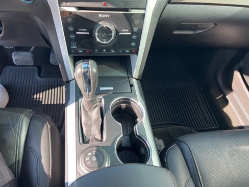 Used 2015 Ford Explorer Limited w/ Equipment Group 302A image 13