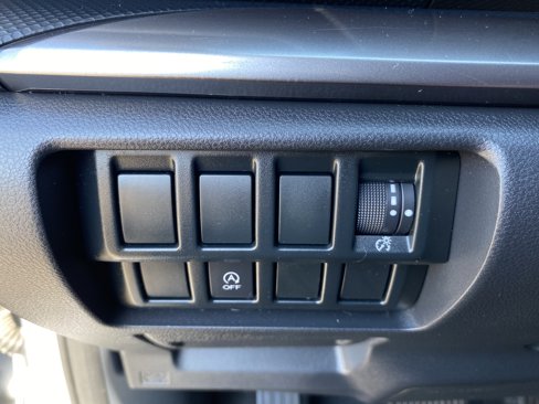 Used 2019 Subaru Forester Premium w/ All-Weather Package image 14