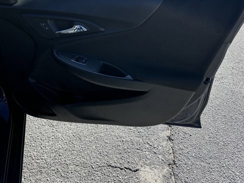 Used 2022 Chevrolet Malibu LT image 14