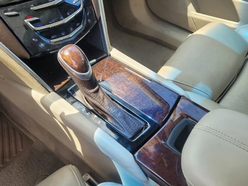 Used 2013 Cadillac XTS Premium image 26