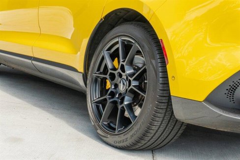 Used 2021 Aston Martin DBX image 44