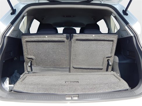 Used 2022 Volkswagen Tiguan S image 13
