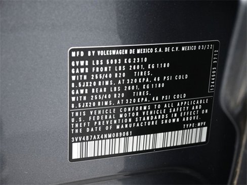 Used 2022 Volkswagen Tiguan SEL R-Line image 18