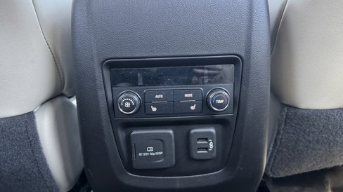 Used 2018 Buick Enclave Premium image 30