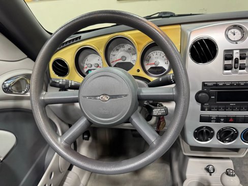 Used 2007 Chrysler PT Cruiser Touring image 47