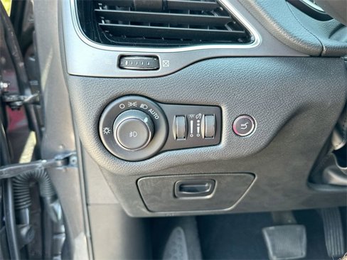 Used 2021 Jeep Cherokee Limited w/ Elite Package image 25