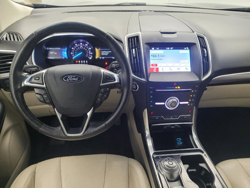 Used 2019 Ford Edge Titanium image 22
