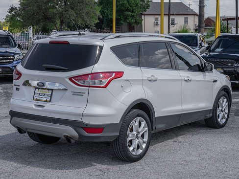 Used 2016 Ford Escape Titanium image 5