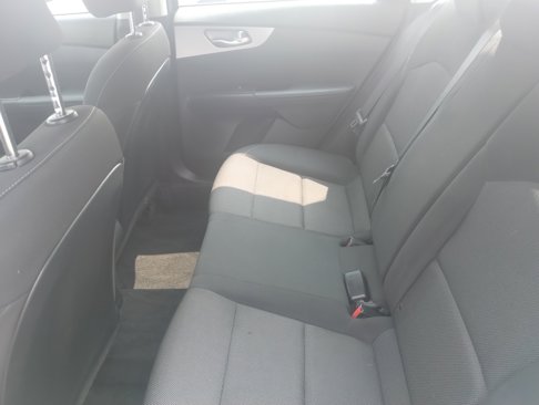 Used 2022 Kia Forte LXS w/ LXS Technology Package image 16