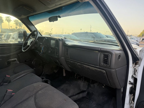 Used 2005 Chevrolet Silverado 2500 W/T image 19