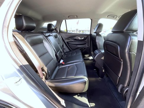 Certified 2024 GMC Terrain SLT image 18