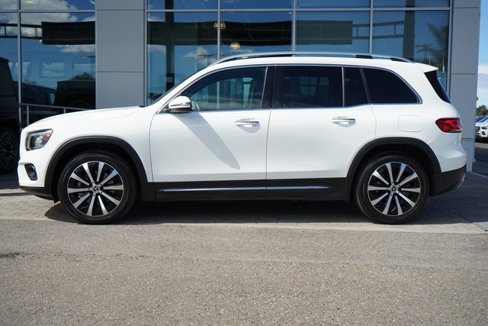 Used 2022 Mercedes-Benz GLB 250 4MATIC image 5