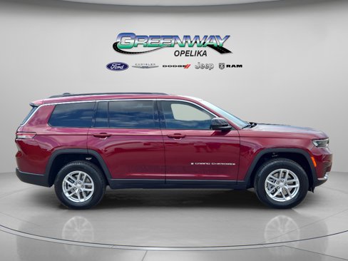 New 2025 Jeep Grand Cherokee L Laredo image 7