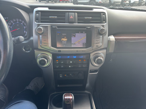 Used 2015 Toyota 4Runner Limited image 12