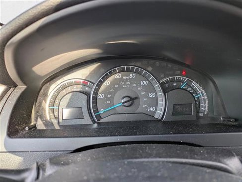 Used 2014 Toyota Camry XLE image 11