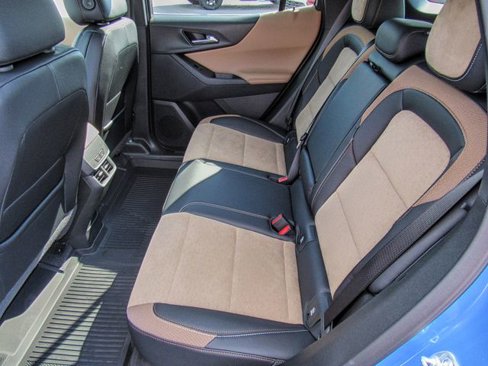 New 2026 Chevrolet Equinox ACTIV w/ Convenience Package III image 16