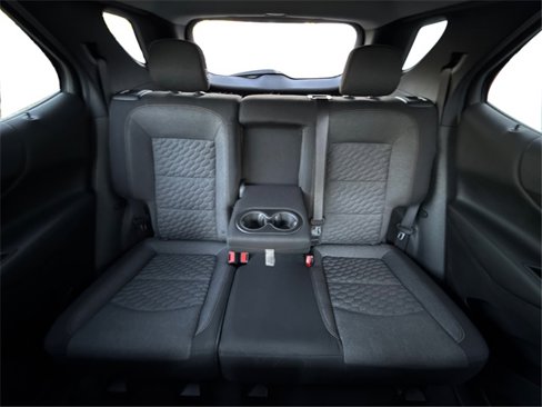Used 2018 Chevrolet Equinox LT image 15