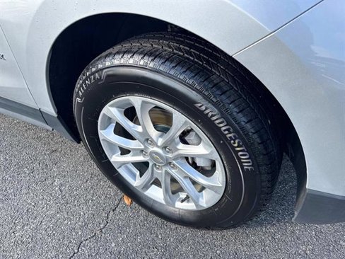 Used 2021 Chevrolet Equinox LT image 9