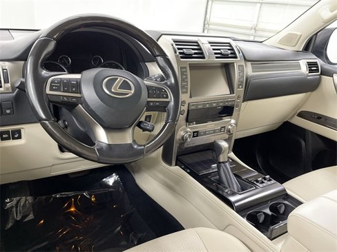 Used 2021 Lexus GX 460 Premium image 16