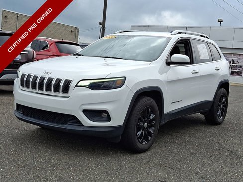 Certified 2020 Jeep Cherokee Latitude Plus w/ Cold Weather Group image 4
