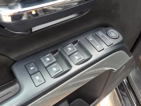 Used 2017 Chevrolet Silverado 1500 LT w/ All Star Edition image 19