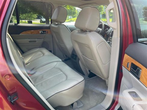 Used 2014 Lincoln MKX AWD w/ Equipment Group 101A image 62