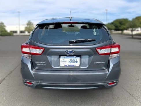 Used 2019 Subaru Impreza 2.0i image 4