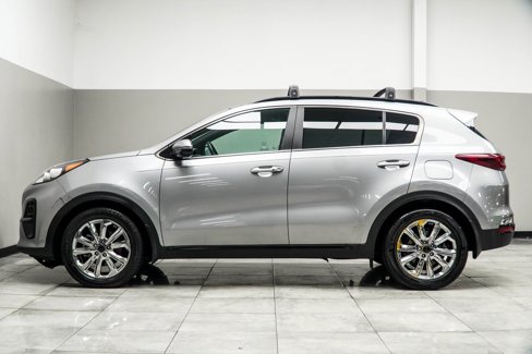 Used 2022 Kia Sportage Nightfall Edition w/ Nightfall Fwd Premium Package image 9