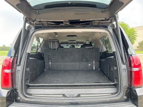 Used 2015 Chevrolet Suburban LT image 35