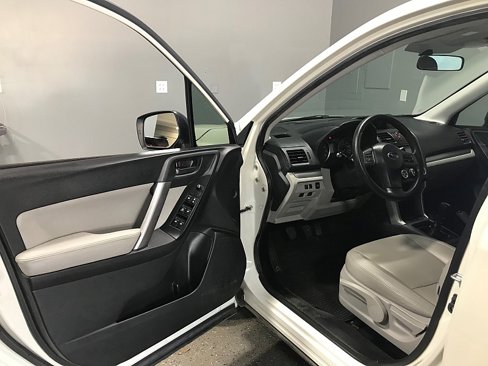 Used 2015 Subaru Forester 2.5i image 9